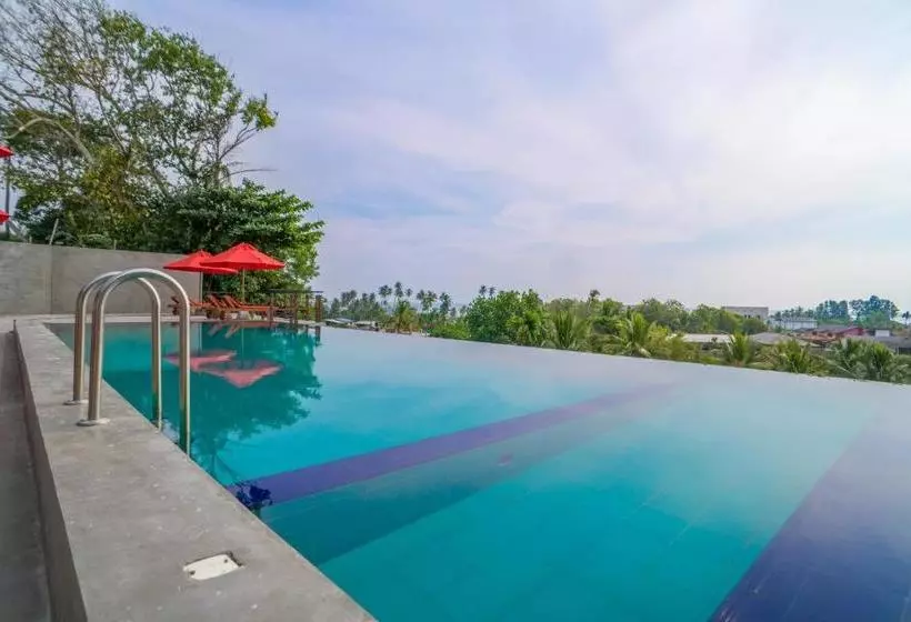 ベッドアンドブレックファースト Pinipahana Walauwa Resort & Villa