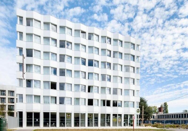 B&b Hotel Massy Gare Tgv