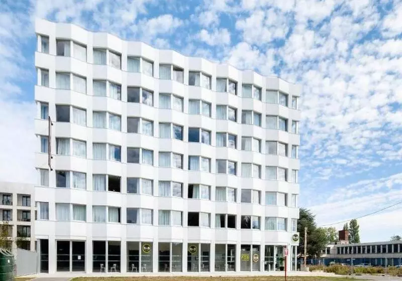 B&b Hotel Massy Gare Tgv