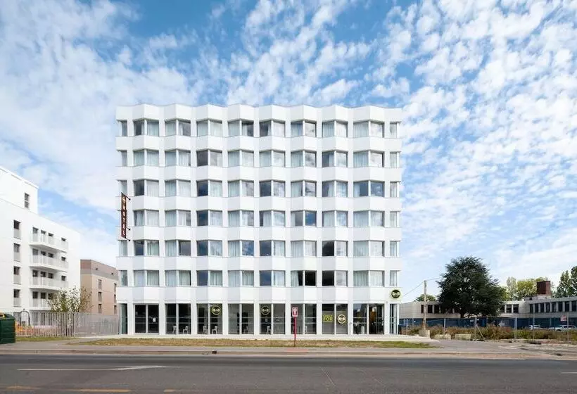 B&b Hotel Massy Gare Tgv