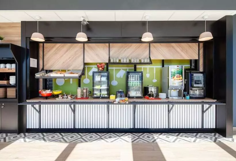 B&b Hotel Massy Gare Tgv