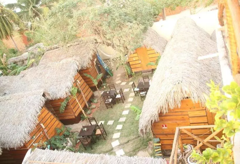 Raiz Hostel