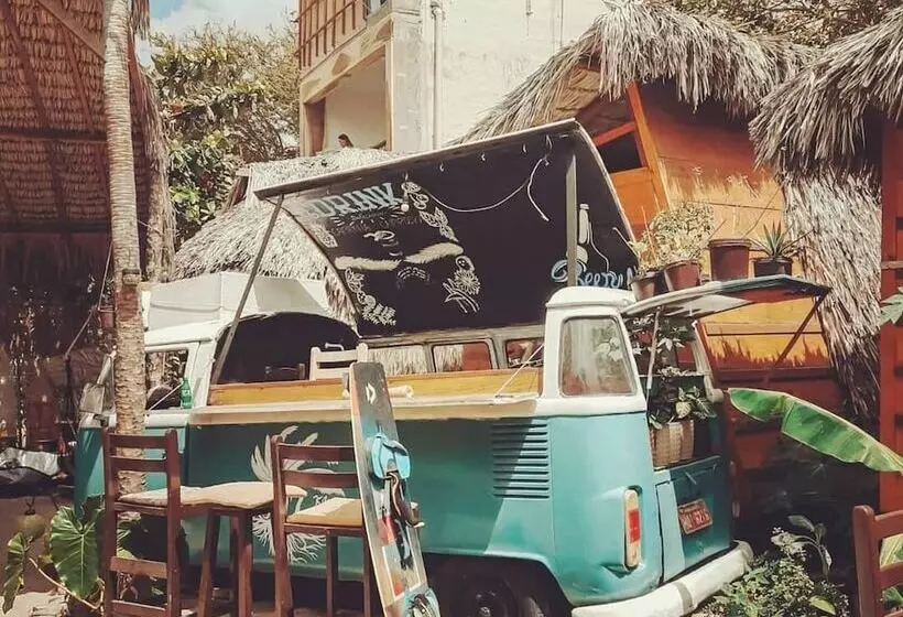 Raiz Hostel