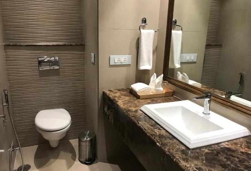 Отель Bara Bungalow, Kasauli  A Rosakue Collection