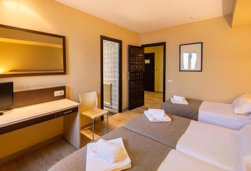 Отель Port 1730