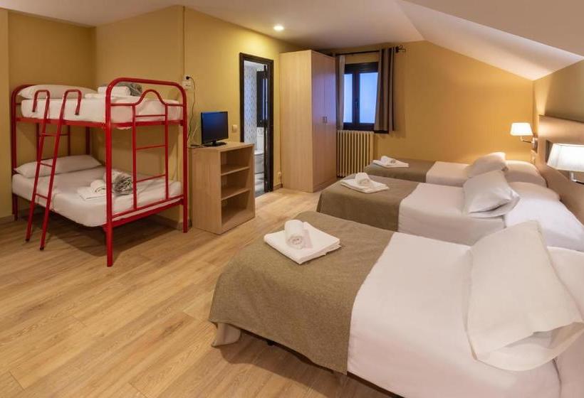 Отель Port 1730