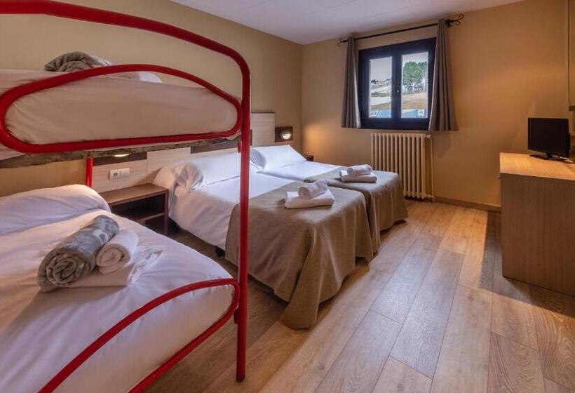 Отель Port 1730