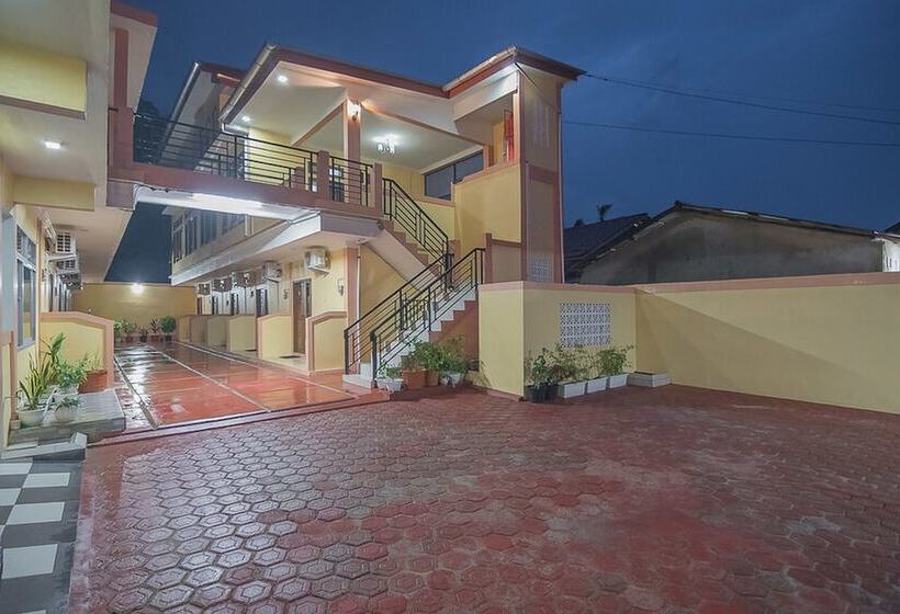 פנסיון Reddoorz Near Rsud Dr Abdul Aziz Singkawang