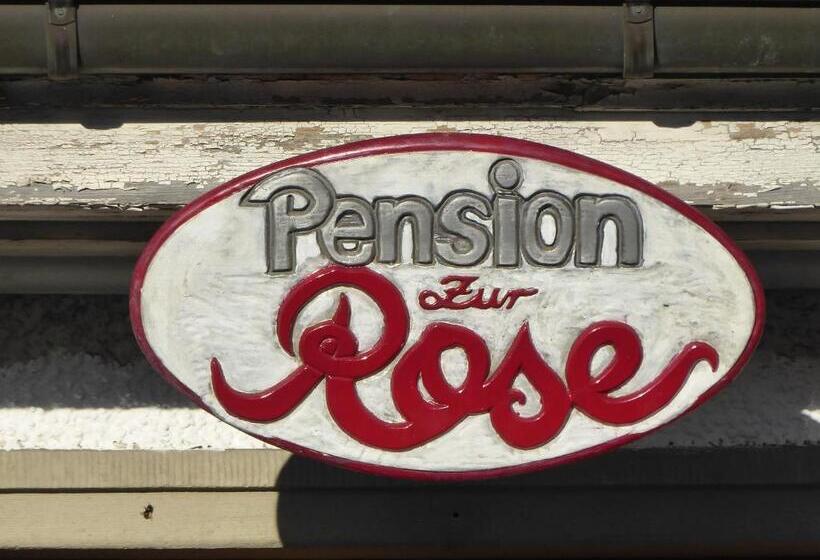 تختخواب و صبحانه Pension Zur Rose