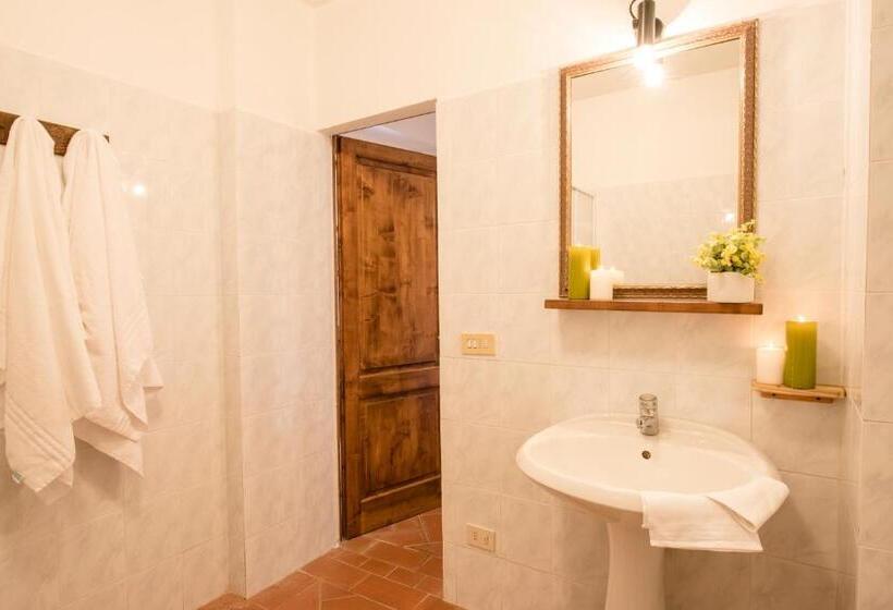 فندق Borgo Montemaggiore