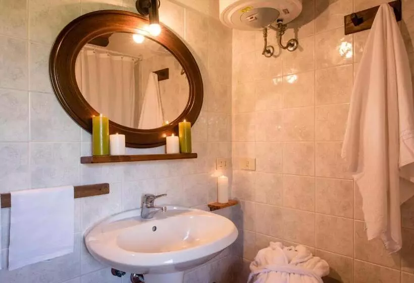 Hotelli Borgo Montemaggiore