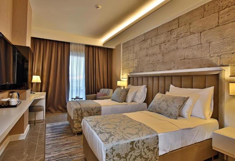 هتل Mardin Airport