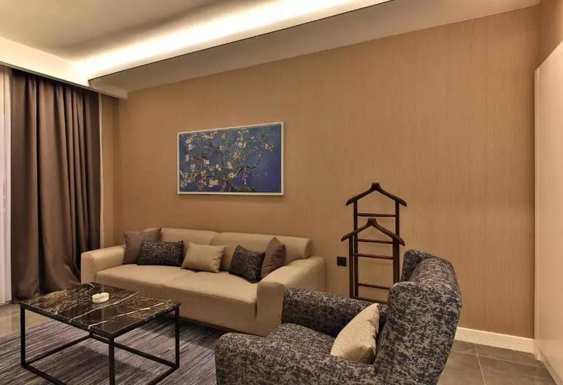 هتل Mardin Airport