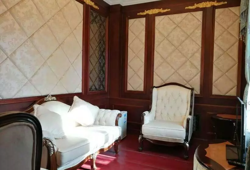 هتل Railway 1896 Garden