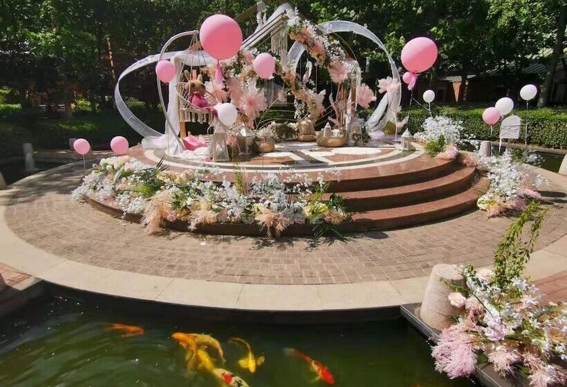 בית מלון כפרי Railway 1896 Garden