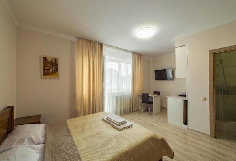 Villa Zhanna Central Park