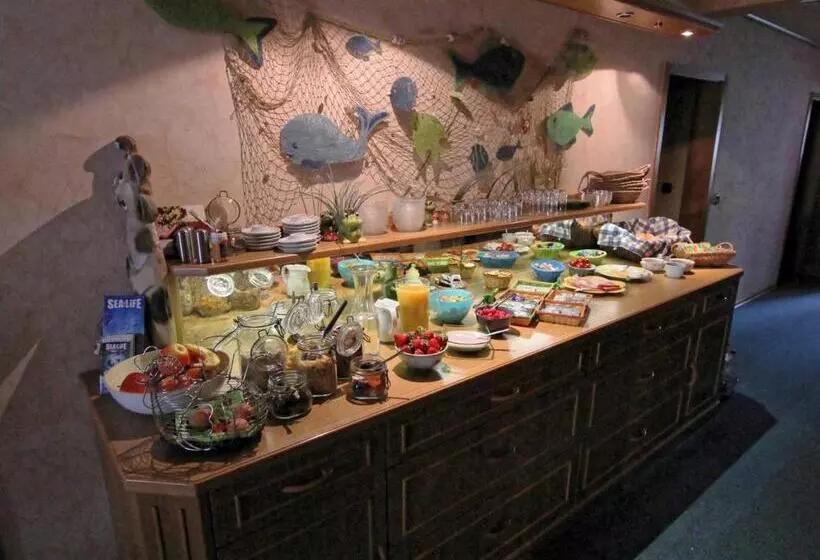 Retkeilymaja Gästehaus Ainser