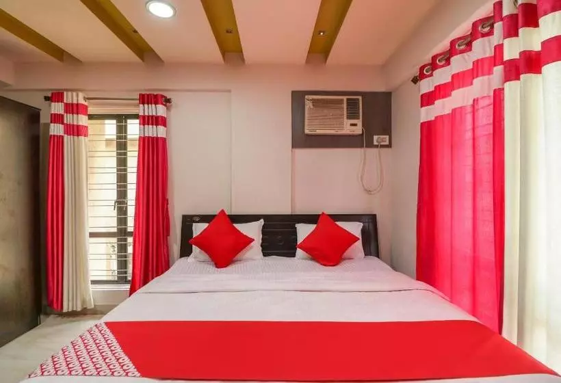 Hotelli Oyo 49278 Uttar Banga Guest House Saver