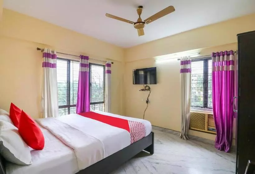Hotelli Oyo 49278 Uttar Banga Guest House Saver