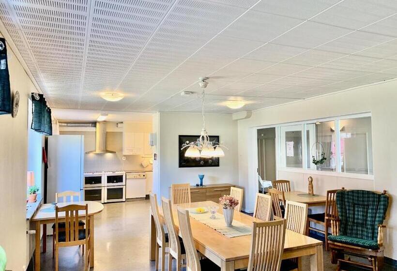 Otel Tornedalens B&b