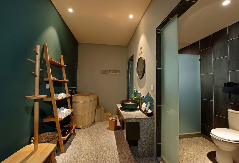 פנסיון Sojourn Guest House