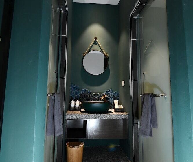 פנסיון Sojourn Guest House