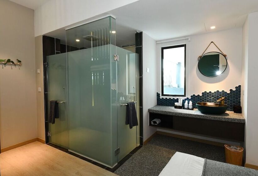 פנסיון Sojourn Guest House