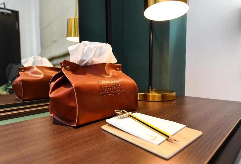 פנסיון Sojourn Guest House