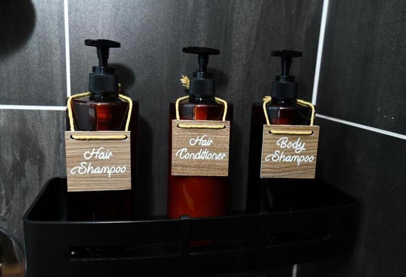 פנסיון Sojourn Guest House