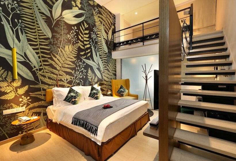 פנסיון Sojourn Guest House