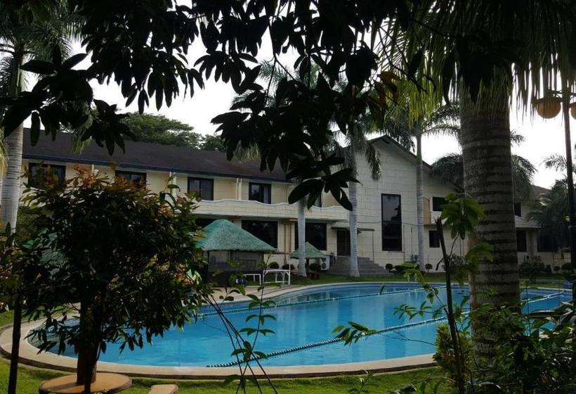 Phil Oasis  And Resorts