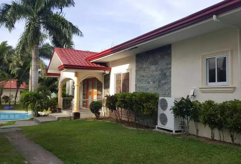 Phil Oasis  And Resorts