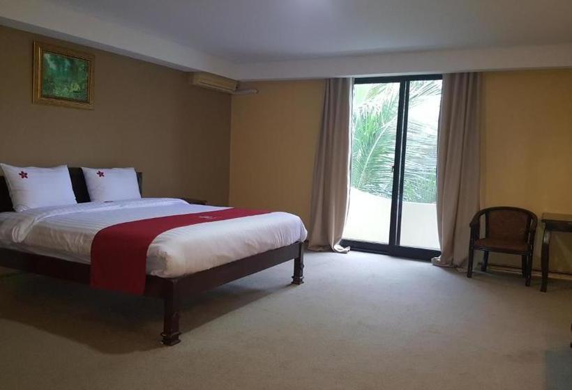 Phil Oasis  And Resorts