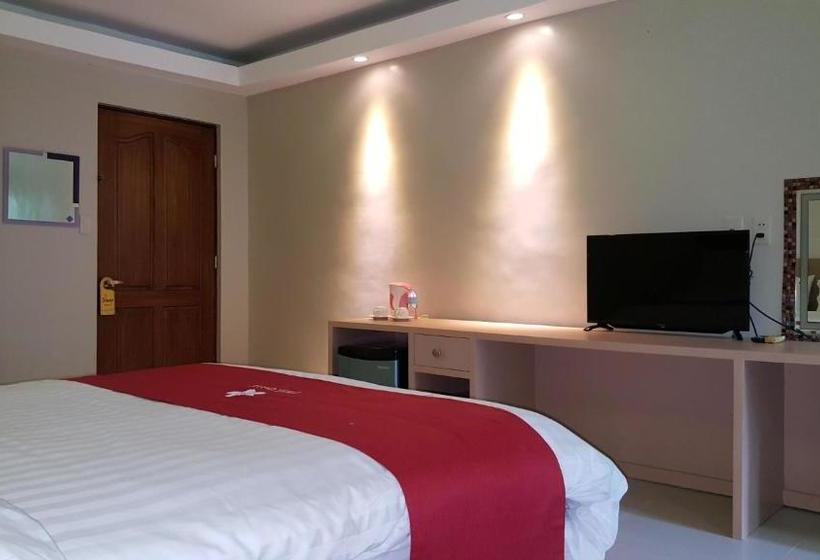 Phil Oasis  And Resorts