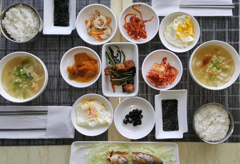 Phil Oasis  And Resorts