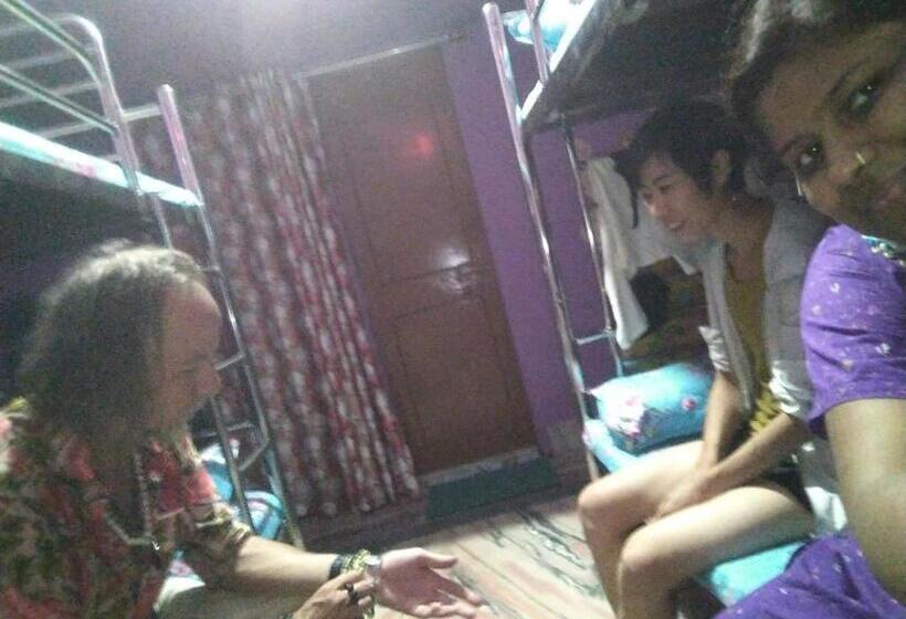 Hostel Relax Homestay