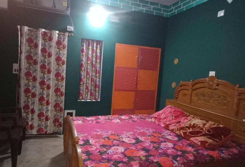 Hostel Relax Homestay