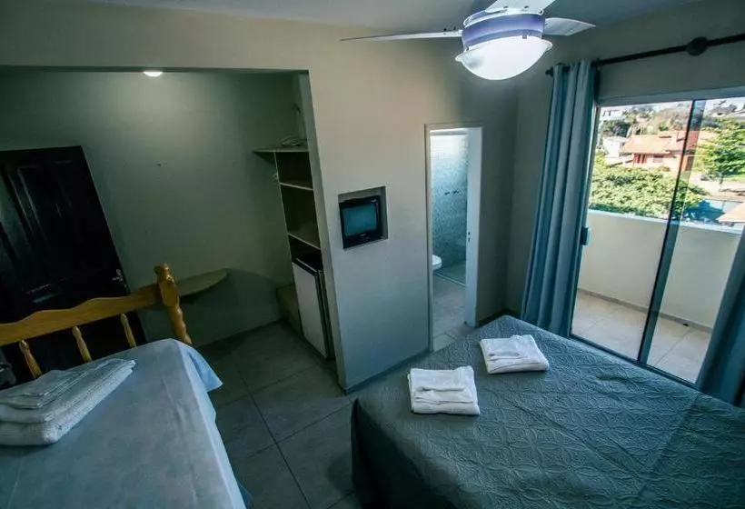 هتل Litoral