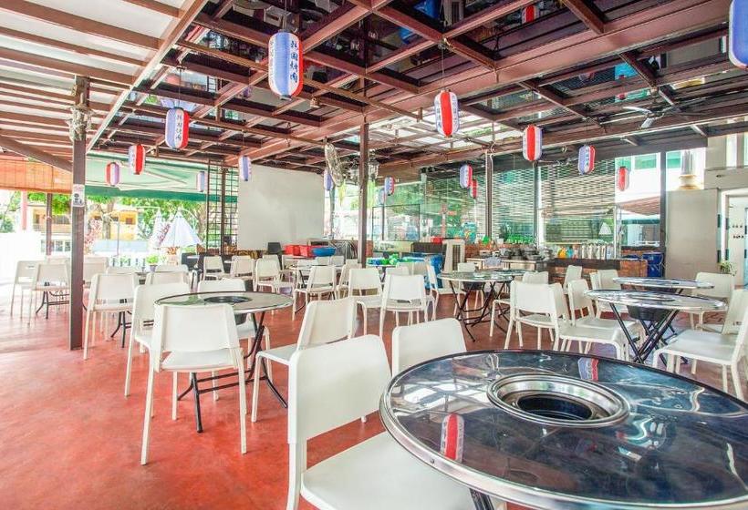 فندق Oyo 89353 Nostalgia Boutique & Restaurant