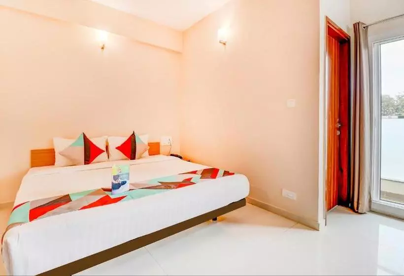 Hotel Fabexpress Bsr Inn