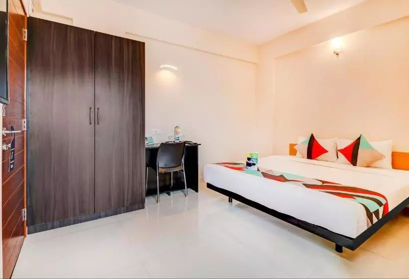 Hotel Fabexpress Bsr Inn