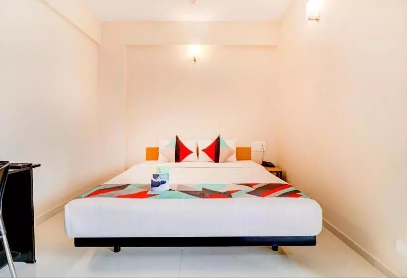 Hotel Fabexpress Bsr Inn