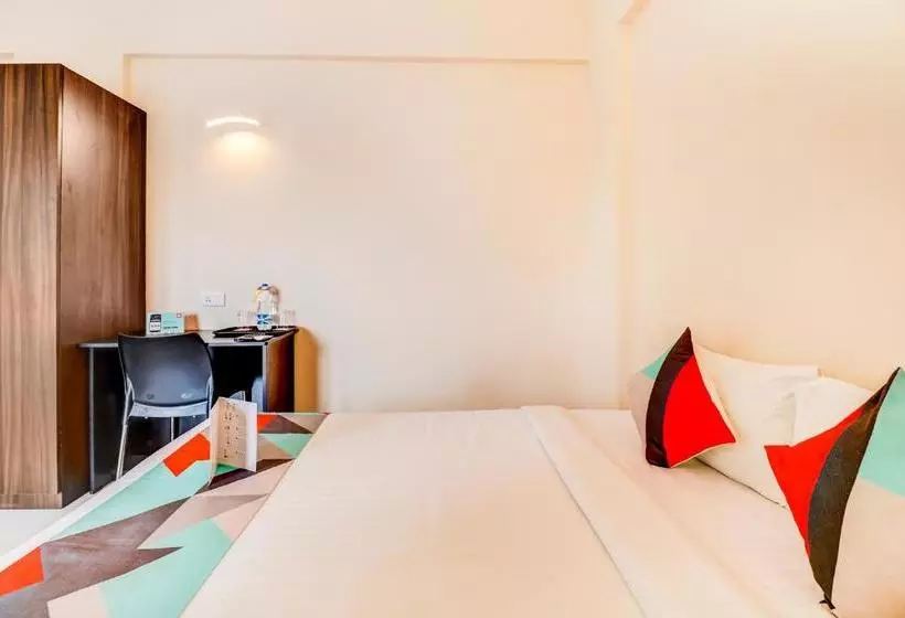 Hotel Fabexpress Bsr Inn