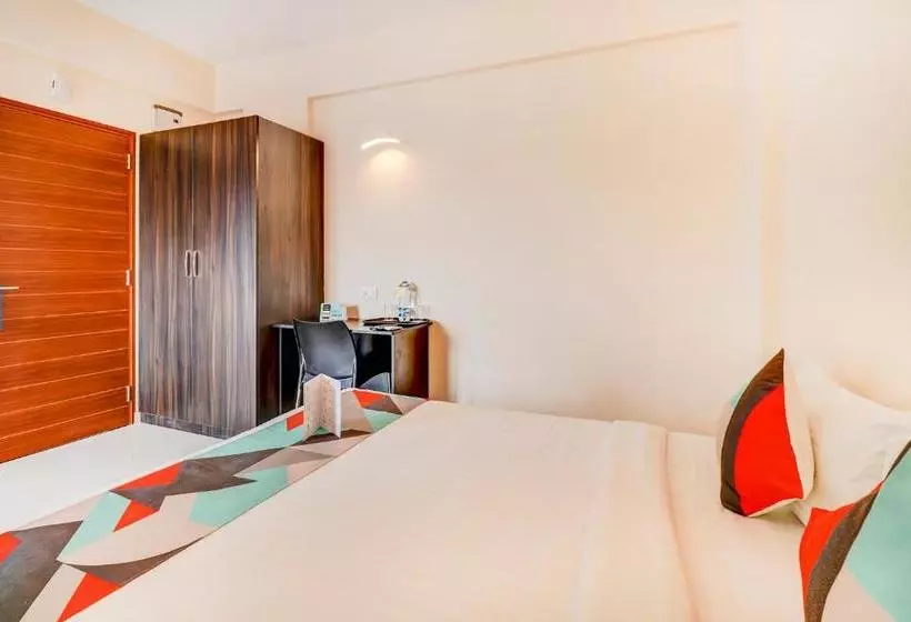 Hotel Fabexpress Bsr Inn