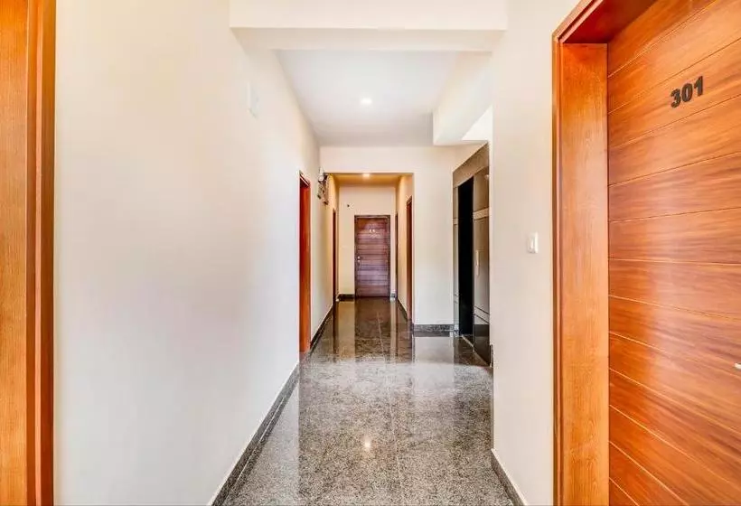 Hotel Fabexpress Bsr Inn