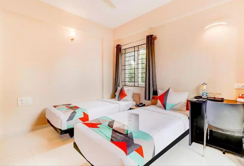 Hotel Fabexpress Bsr Inn