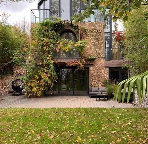 פנסיון La Maison De Robinson