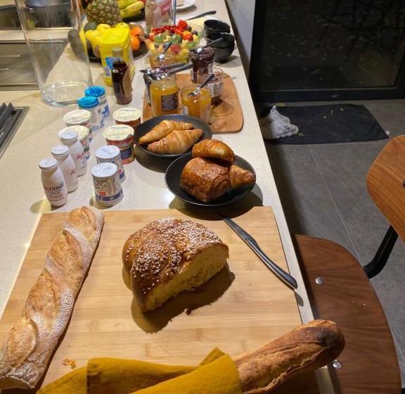 פנסיון La Maison De Robinson