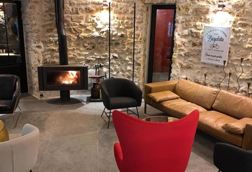 פנסיון La Maison De Robinson