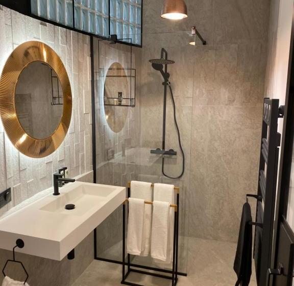 פנסיון La Maison De Robinson